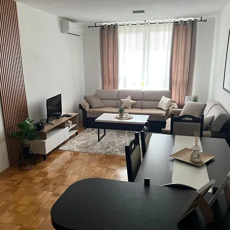 Kala Dobrinja Apartment *